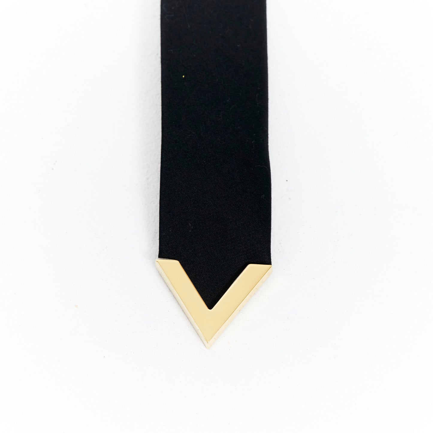 SS24 Tie with Gold Hardware